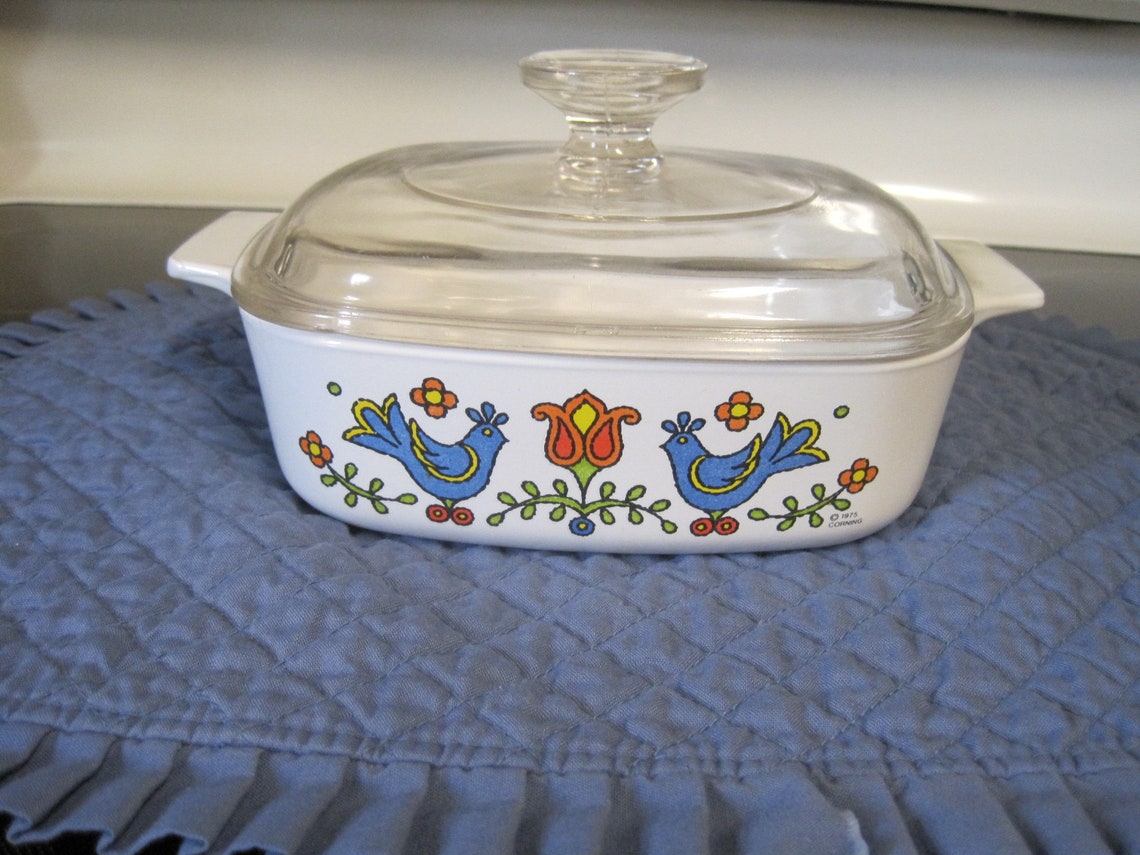 Vintage Pyrex Covered 1 Qt Baking Dish Friendship Pattern | Etsy