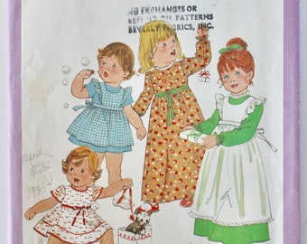 Vintage 1970s Infant/Toddlers Dress and Pinafore Sewing Pattern Size 1 Simplicity 8279