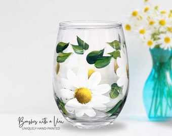 Hand Painted White Daisy Flower Stemless Wine Glass - Gift for her - Spring Table Decor-  Floral Wine Glass -  Wine Lover Gift