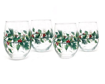 Christmas Stemless Wine Glasses with Holly and Red Berries Hand Painted Wine Glasses, Holiday Wine Glasses Set of 4 Stemless, Christmas