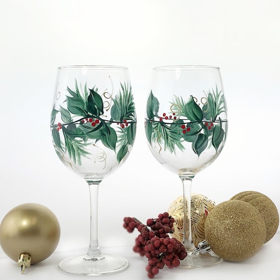 Christmas Themed Wine Glasses, Holiday Decor, Set of 2 Stemmed, Painted Christmas  Wine Glasses, Christmas Tablescape, Rustic Christmas 