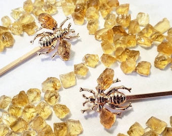 Gemstone hair pin - Bee hair pin - insect hair accessories - bee keeper gift - honey bee gifts - bee gifts for her - nature hair pins