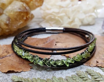 Peridot stone bracelet Peridot beaded jewelry leather peridot bracelet  August birthstone gifts leather gemstone bracelet wrap