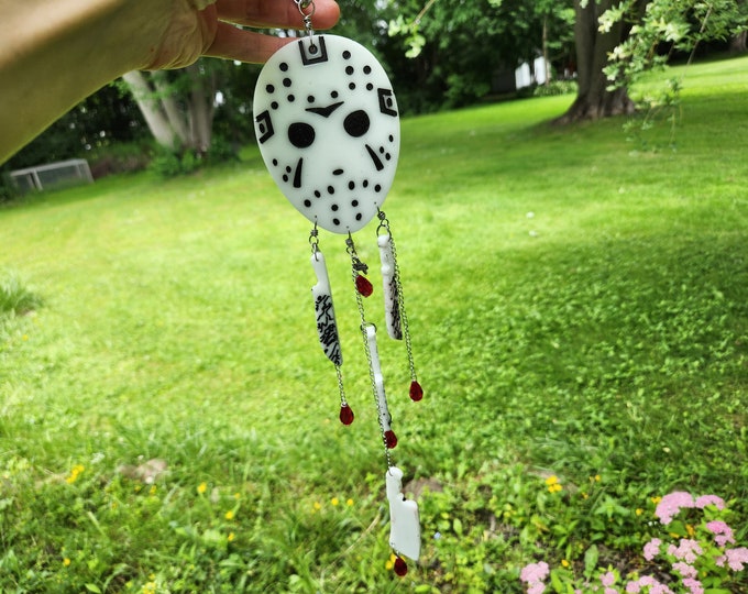 Horror garden hanger - scary garden decor - resin suncatcher - scary home decor - slasher film lover gifts - camp horror - halloween garden