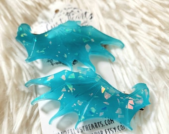 Dragon wings hair clips - goth hair clips - dragon lover gifts - resin hair barrettes - devil wing hair clip - teen gift - goth hair clips