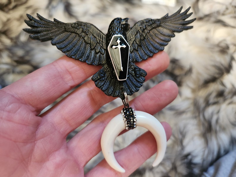 Raven Clip Raven Hair Clip - Goth Hair Clip - Moon Raven - Resin Hair Barrette ...