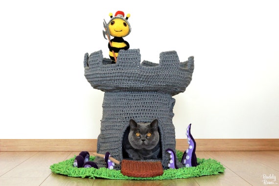castle cat bed