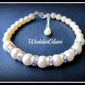 Bridal Bridesmaid Bracelet, Swarovski Bridal Jewelry Bracelet, Ivory pearls & rhinestone, Maid of honor gift. Silver clasp. Wedding jewelry