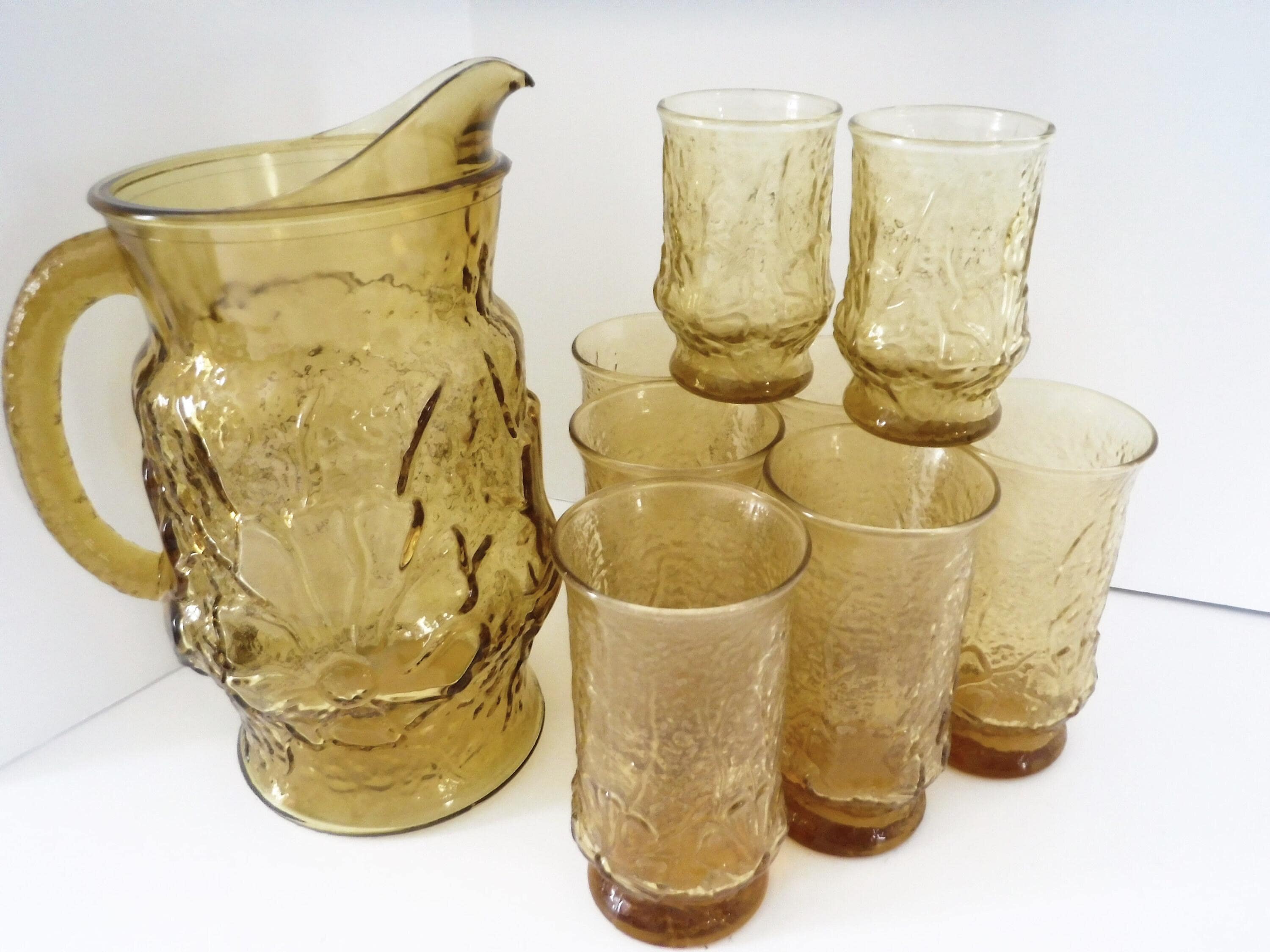 Anchor Hocking Rainflower Amber Pitcher With 6 Tumblers and 3