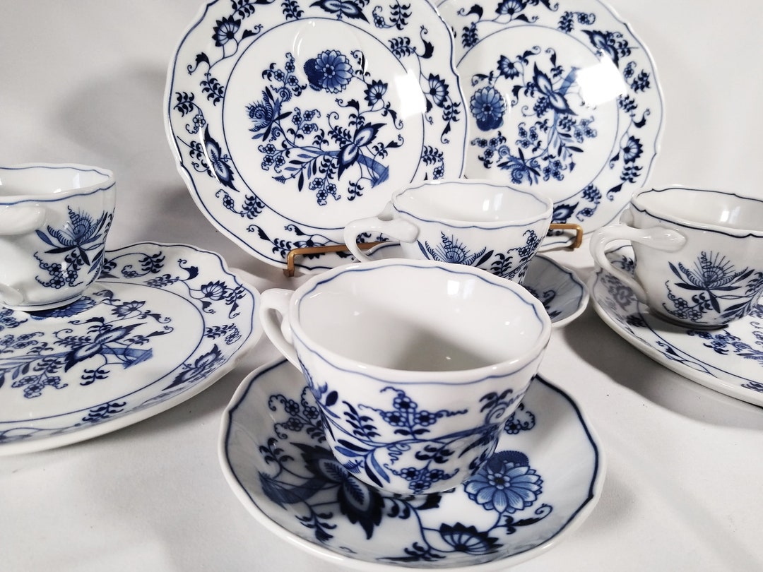 Blue Danube Japan Blue Onion Snack Plate and Tea Cup Set With Extra ...