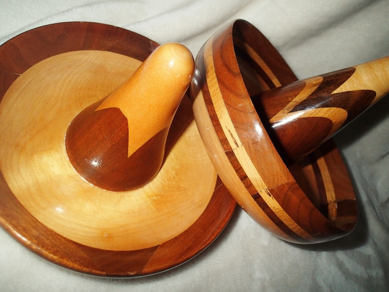 Turned wood Sombrero snack serving bowls, or bowls to keep trinkets or keys. Beautiful segmented contrasting stacked wood artfully turned into sombrero shapes and  finished in high gloss.