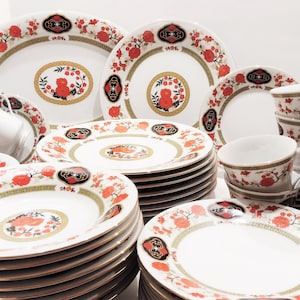 Vintage LiLing Cakara Dinnerware Set: Asian Inspired Orange Floral Medallions