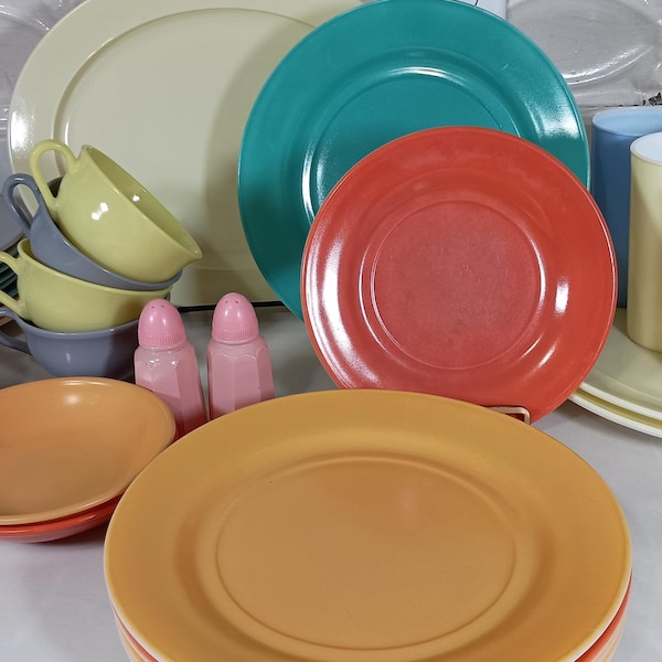 Hazel Atlas Platonite Ovide • Sierra & Tempo • Dinner Plates, Salad Plates, Bowls, Cups, Tumblers