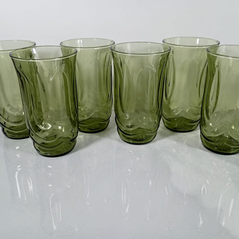 Set of 6 Vintage Anchor Hocking Colonial Tulip  Avodaco green tumblers. 5 1/4 inch tall glasses molded into the shape to represent tulip blossoms.
