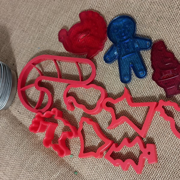 Vintage Plastic Christmas Cookie Cutters and Heart Shaped Aluminum Mini Cake pans