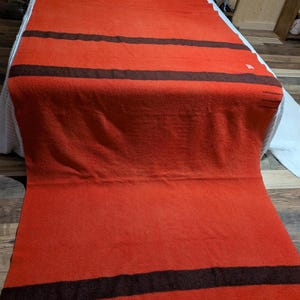 Hudson Bay Point Trapper Blanket, Red Double Uncut Extra Long 1920s Red Label