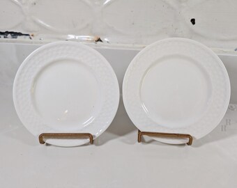 Vintage Oneida White Wicker Dinnerware Place Settings and Sets