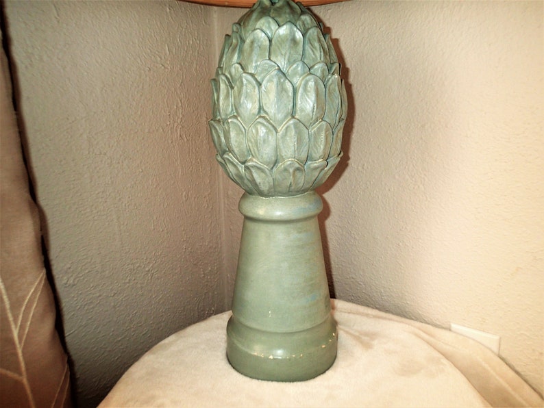 Hollywood Regency Green Artichoke Table Lamp