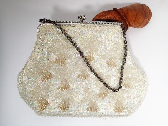 LOVELY Vintage Hand Beaded Evening Hand Bag, Special Occasion Purse, White  Glass Beads ,Silver Filigree Frame, Bridal Purse, Weddings