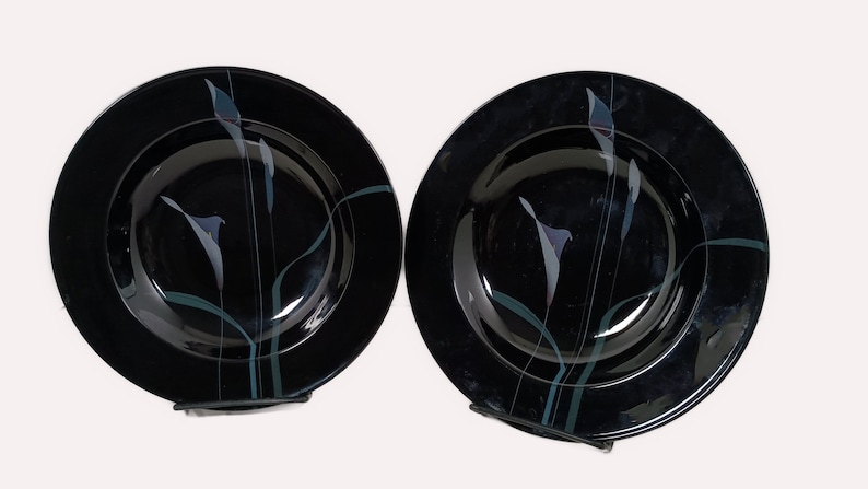 Set of 2 Mikasa Galleria Opus Black five piece place setting. Mystical Calla Lilys on black soup bowls.