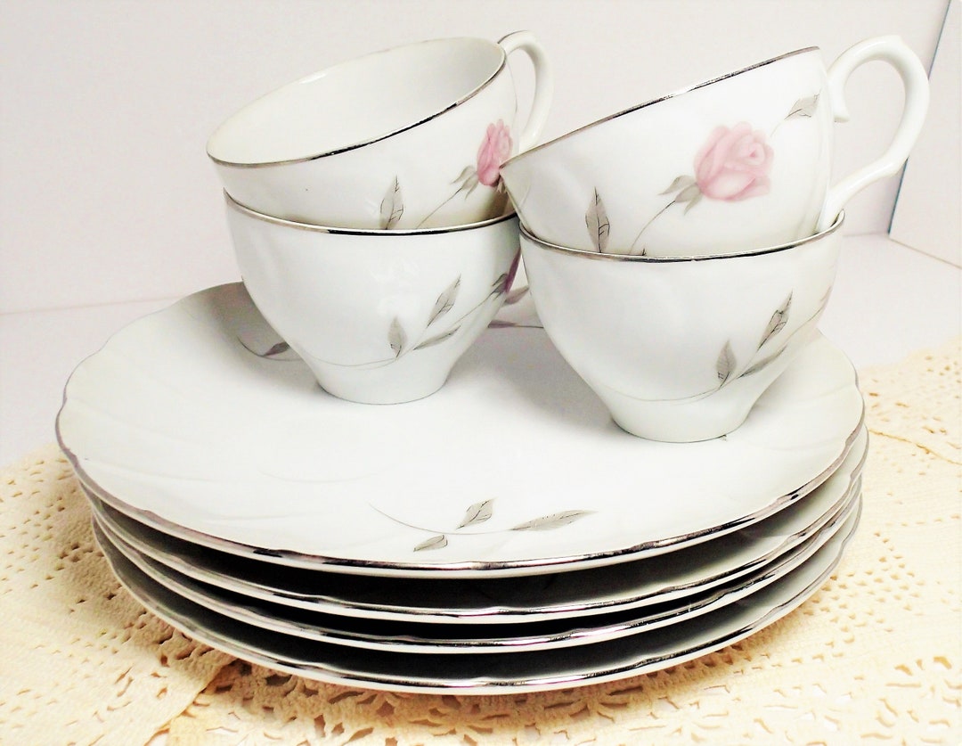 Laurel China Gladys Pink Roses Service for 4 Luncheon Plates and