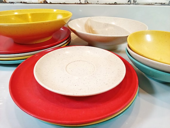 Melmac dinner plates hotsell