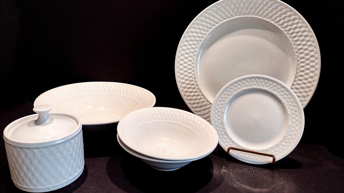Vintage Oneida White Wicker Dinnerware Set Pieces Sold in Etsy