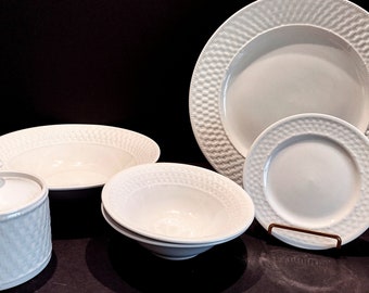 Vintage Oneida White Wicker Dinnerware place settings, and sets sold separately