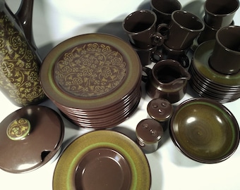 Mid Century Franciscan Madeira Dinnerware, Tan Scroll Flowers, place settings, pieces