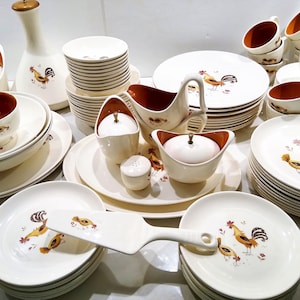 Mid-Century Taylor Smith Break O&#39; Day Chickens and Rooster dinnerware. Country Farmhouse Place settings & serving pieces sold separately.