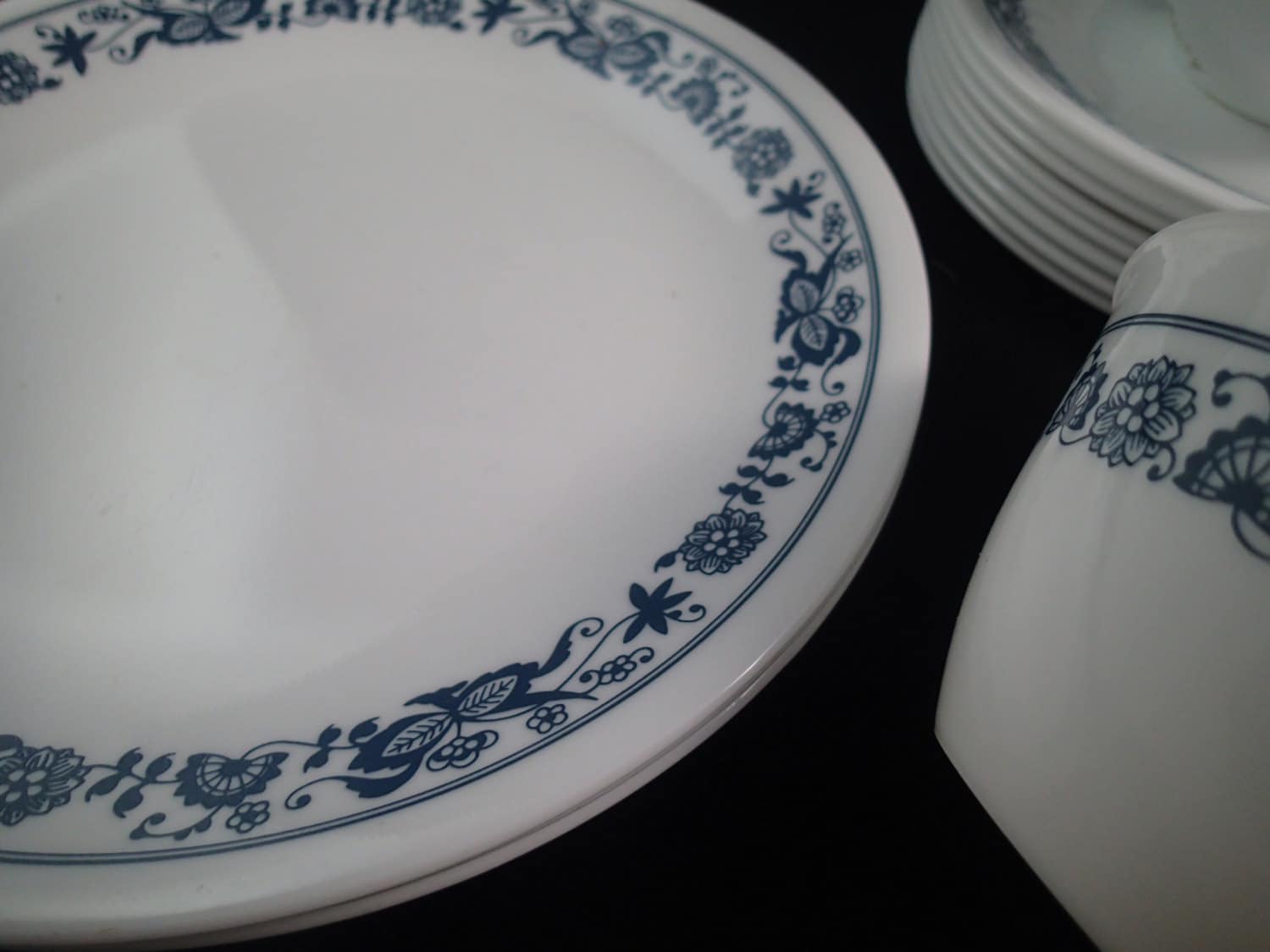 Vintage 1980s Corelle Old Town blue and white dinnerware Etsy