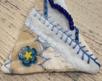 Blue and beige crazy quilt triangle pin brooch