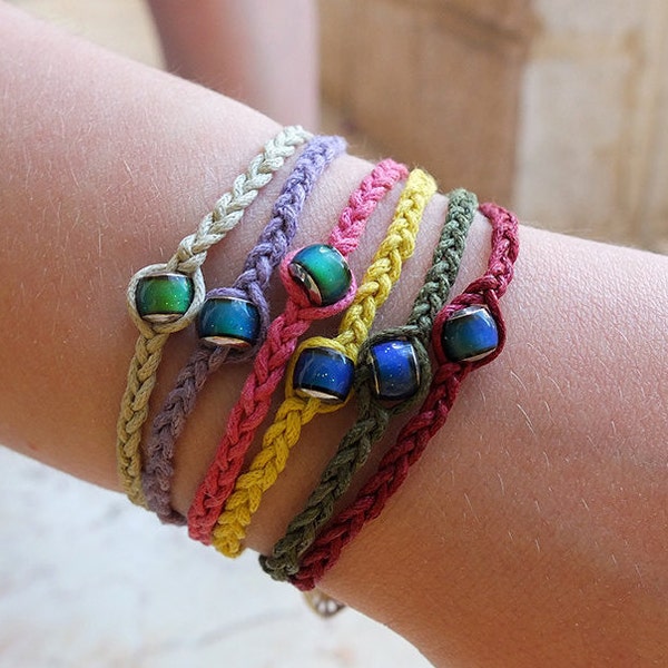 Wunscharmband, Farbwechsel Stimmungsarmband, einfaches Bettelarmband, Hanf Armband Stil, Stimmungsperlenschmuck