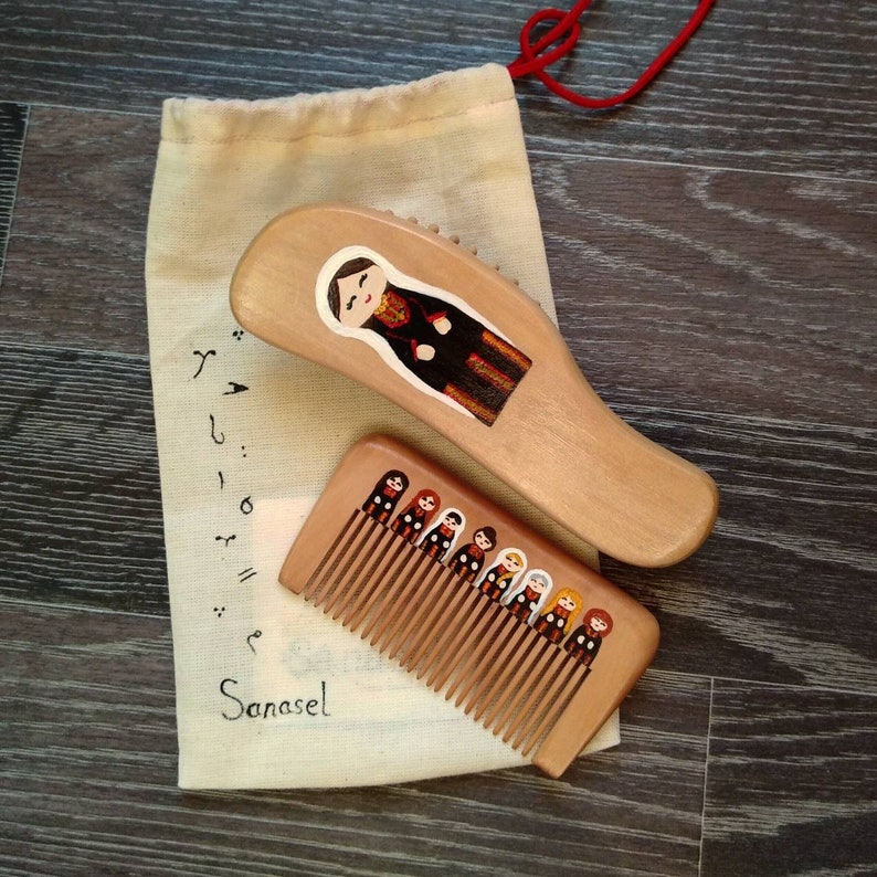 Palestinian art hand painted wood comb, painted Palestinian women and olive branch on a wooden comb image 6