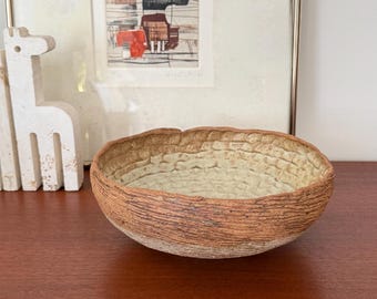 Mid Century Organic Shape Signed Studio Art Pottery Vintage Bowl