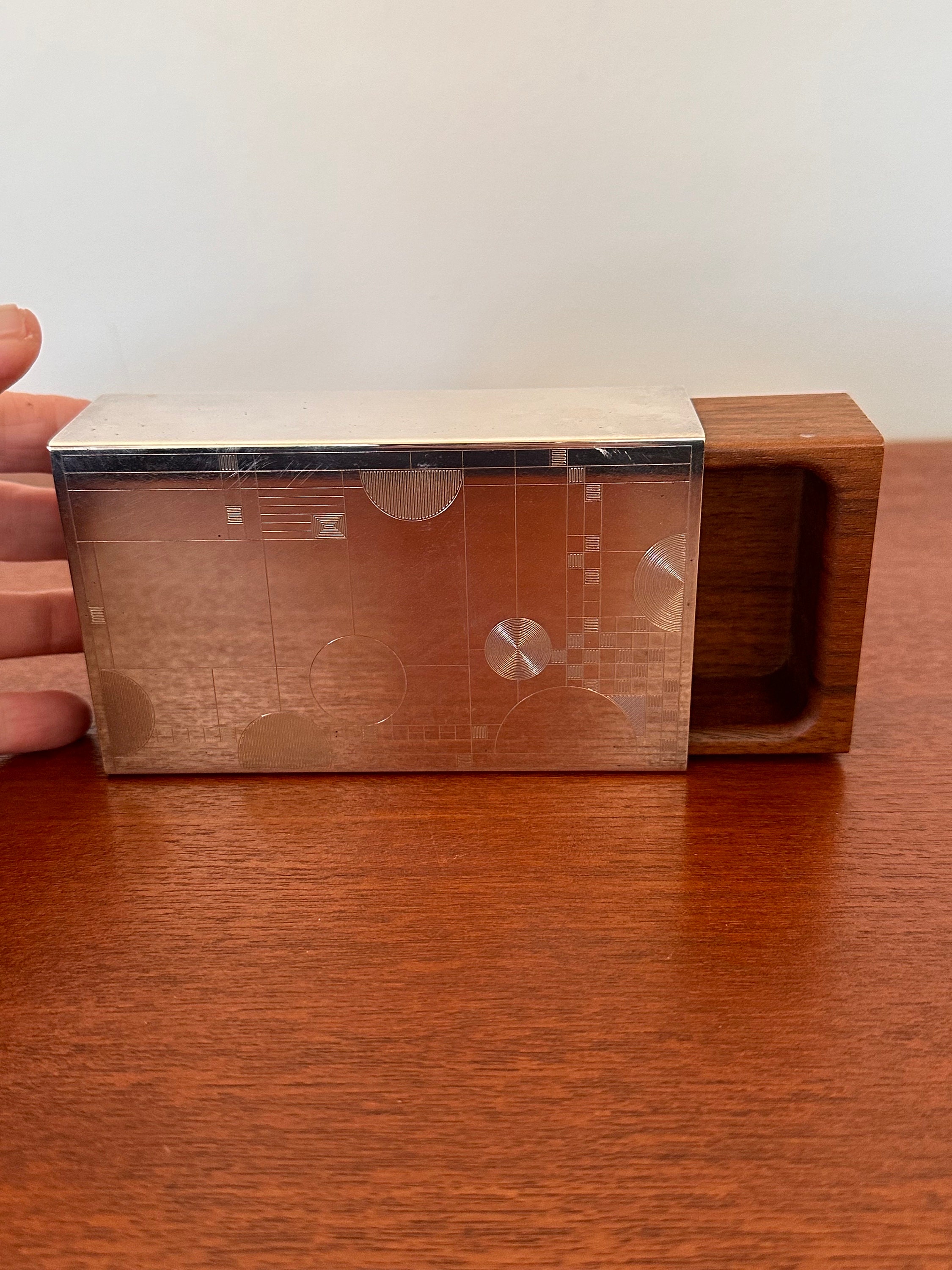ビンテージ　'70s スヌーピー Walnut trinket box Peanuts Trinket Boxes – Snoopy Keepsakes | snoopn4pnuts.com