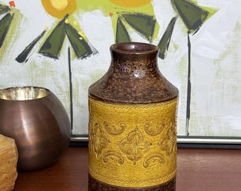 Aldo Londi Bitossi Art Pottery Carta Fiorentina vase