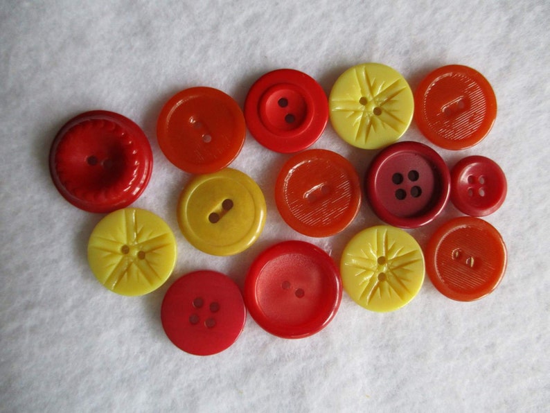 14 Red and Yellow Old Plastic Buttons House Dress Buttons,
