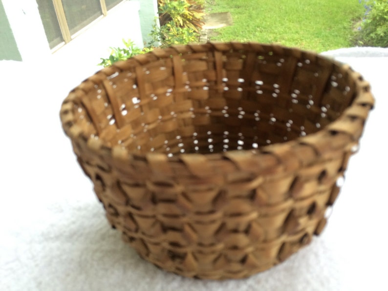 Natural Kitchen Basket Vintage Basket Native Indian Round Woven Basket 1930/'s Napkin Holder Fruit Container,Egg Basket Shipped Free US