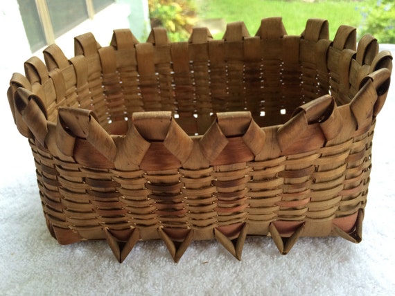 Natural Kitchen Basket Vintage Basket Native Indian Round Woven Basket 1930/'s Napkin Holder Fruit Container,Egg Basket Shipped Free US