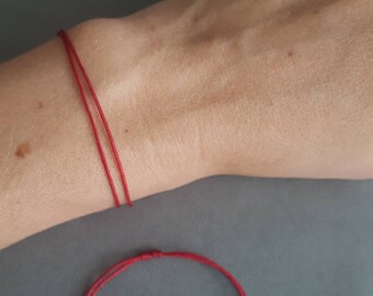 Pulsera cordón rojo minimalista, pulsera unisex, pulsera roja protectora, pulsera hilo rojo doble vuelta, pulsera de diario