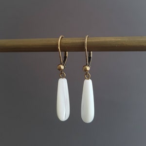 Mother of pearl antiqued brass dangle earrings, vintage inspired earrings, gift for her, bridal jewelry, teardrop white pearl earring