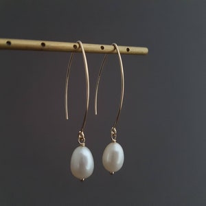 Dangling pearl earring, cultured pearl wedding earrings, large white pearl gold earring, gift for woman