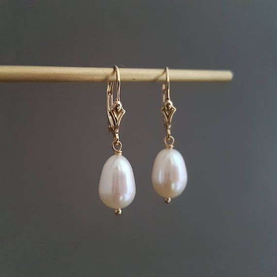 Boucles D'oreilles Dormeuses En Perle De Culture - Plaqué Or Jaune 14 Carats - Neuf Avec étiquettes