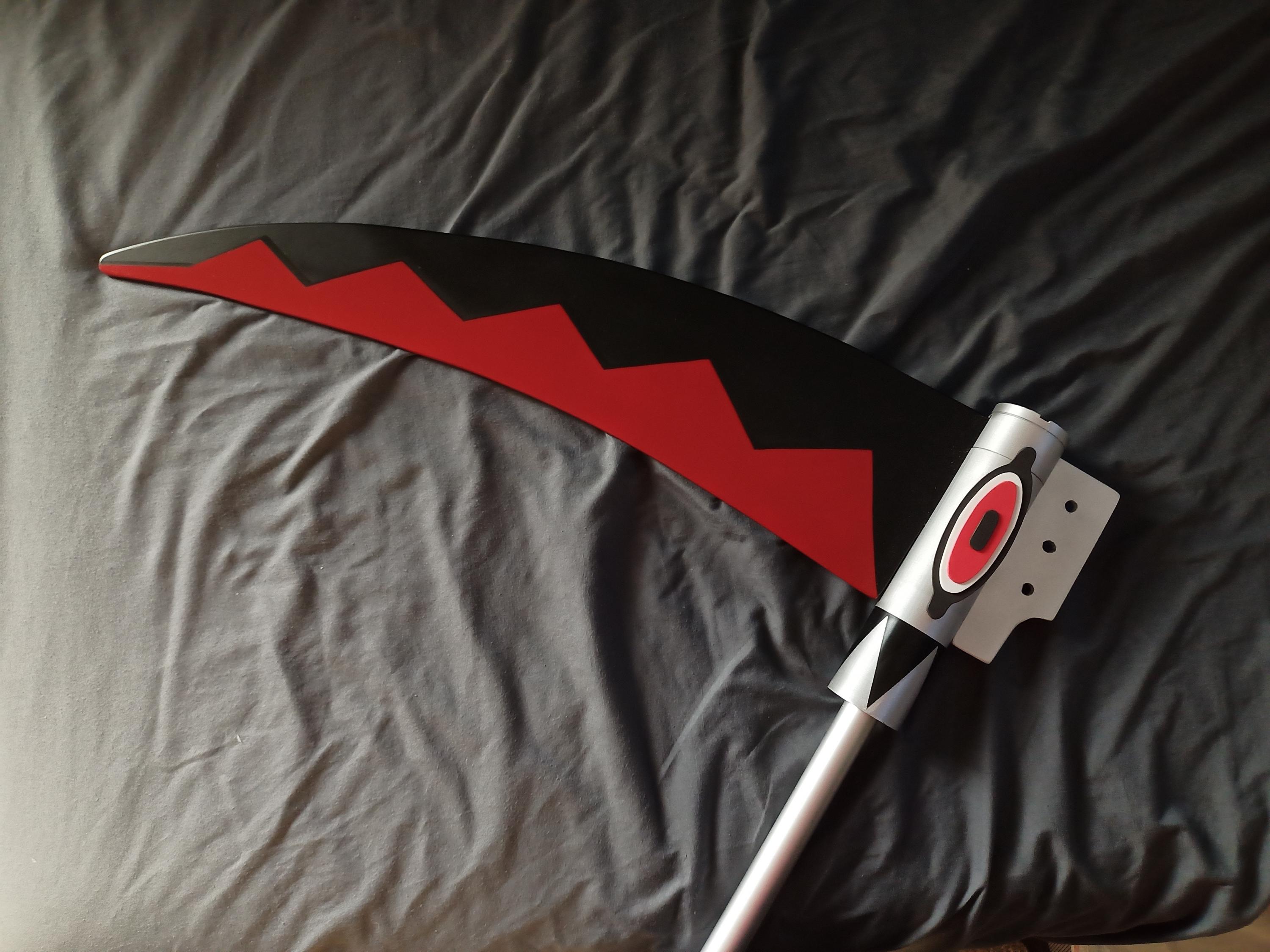Maka's Scythe Soul Eater 5.5 ft tall (cosplay)