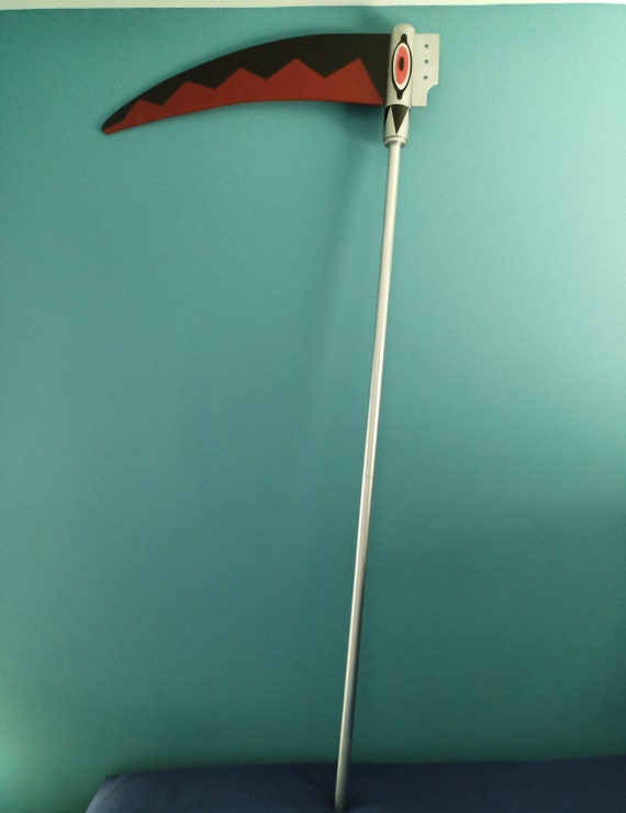 Maka's Scythe Soul Eater Just Under 6 Ft Tall cosplay 