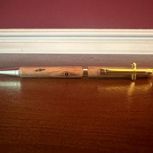 Olive Wood Handmade Pen | Holy Land | Gold Christian Cross Clip | Bethlehem Wood | Baptism Christening Gift | 24k Gold | Handmade 2370