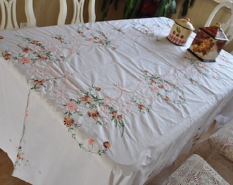 North American Rustic Cottage Vintage Heavy Work Fine Arts Hand Embroidery Colored Table Cloth Set, Multipurpose Cover, Bed Coverlet