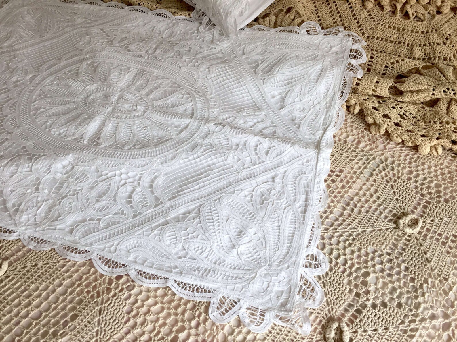 A Pair of Shabby Chic Cotton Handmade Battenburg Lace Pillow Etsy