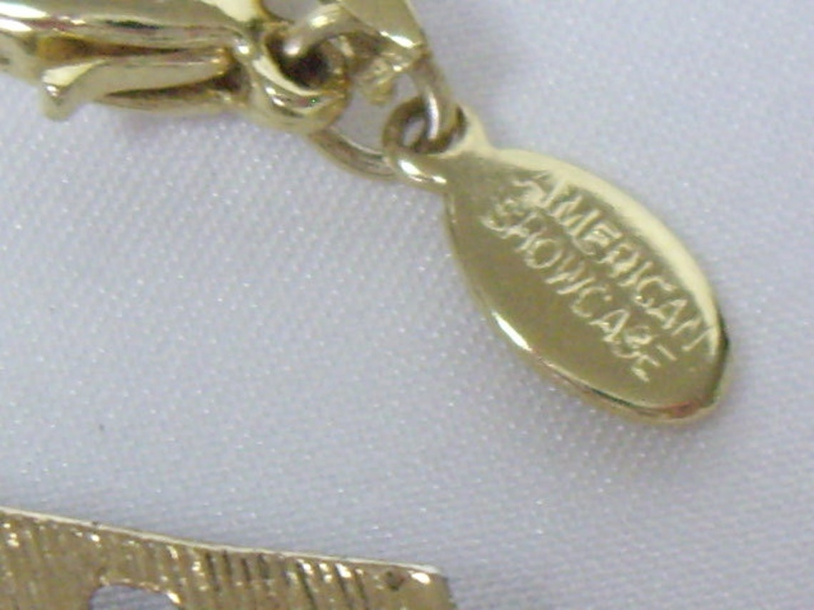 Vintage American Showcase Asian Pendant Necklace Korea Etsy